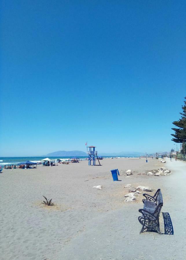 Precioso Atico En Torre De Benagalbon A 20 Metros Del Mar. Lejlighed Eksteriør billede