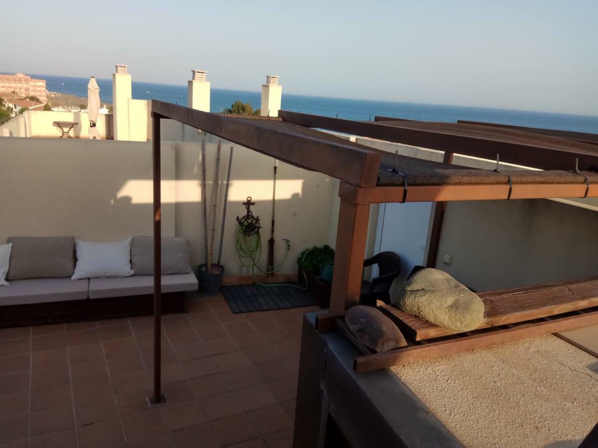 Precioso Atico En Torre De Benagalbon A 20 Metros Del Mar. Lejlighed Eksteriør billede